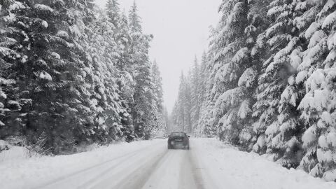 Жълт код за ниски температури и сняг в почти цялата старана