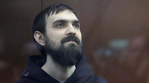 „По дяволите вашата съдебна практика“: Руски комик ще лежи почти 6 години в затвор заради шега