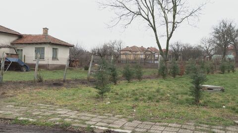 “Потресени сме. На баба, плащала 9 лева ток, ѝ сервират в момента 40 евро“