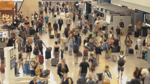 Все повече българи се връщат от чужбина заради по-добри възможности у нас