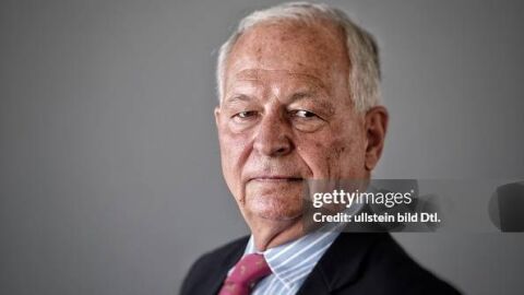 Експерт по сигурността: Докато Украйна воюва, Европа е по-сигурна