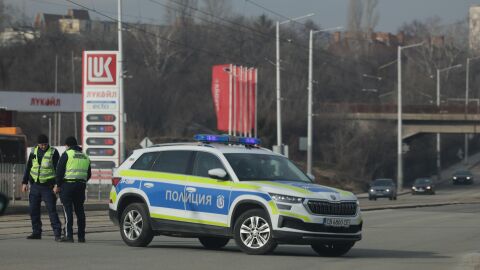 Камион прегази пешеходец в София и избяга