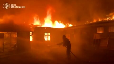 Нови руски удари с ракети и дронове в Украйна на фона на преговорите за мир