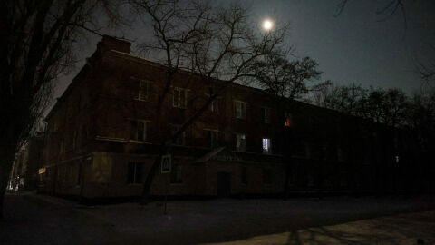 „Това енергиен ресурс ли е, или военна цел?“ Руски гранични региони са без ток след украински удари