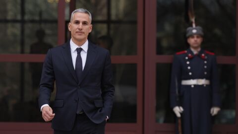 Гюров ще бъде петият служебен премиер на България за последните 5 години