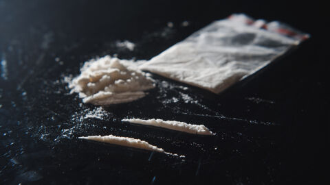 Чешката полиция разби група за наркотрафик, пренасяла кокаин в торти