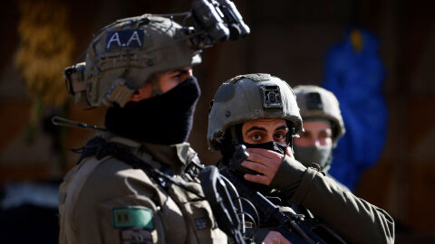 Военна тайна срещу 150 000 долара: Обвиниха двама израелци в злоупотреба с класифицирани данни