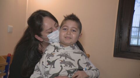 Между 150 и 200 деца и техните родители в България чуват всяка година диагнозата рак