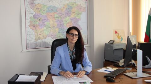 Коя е Ангелина Бонева – новият министър на регионалното развитие и благоустройството в служебния кабинет на Андрей Гюров?
