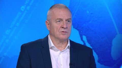 Йовчев: Като че ли кабинетът пресъздава възможностите за коалиция между ПП-ДБ и президента