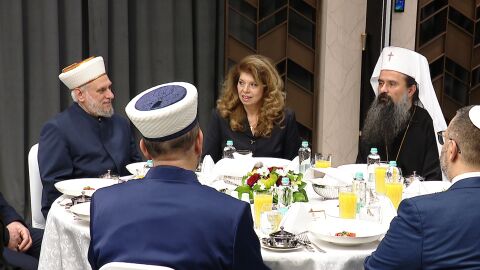 По случай Рамазан: Президентът е домакин на традиционната вечеря Ифтар