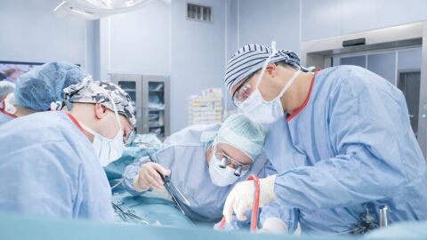 Донорска ситуация: Българин и двама румънци получиха шанс за нов живот