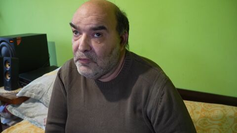 „Мозъкът ми беше станал точно колкото 50 стотинки“: Мъж с 95% инвалидност остана без право на чужда помощ