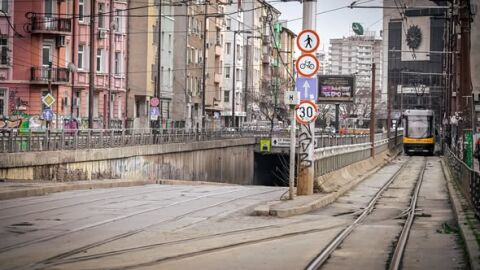 Кметът на София обещава да премести „временното“ трасе на трамваите по бул. „Скобелев“