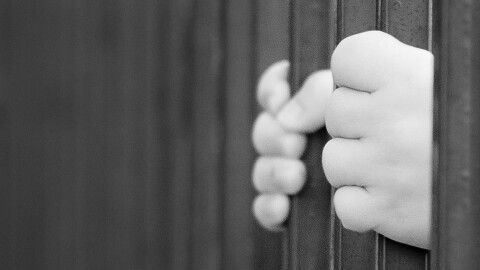 Само за година: Два пъти повече освободени по погрешка затворници във Великобритания
