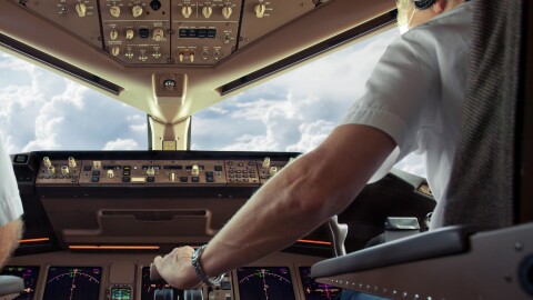 Пилотът, загинал в разбилия се в Хърватия самолет, е с българско гражданство 