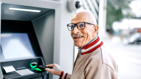 Албанският премиер обеща петкратно увеличение на пенсиите до 2030 г.