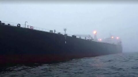 ЕС наложи санкции срещу 41 кораба от „сенчестия флот“ на Русия