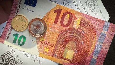 Как изглежда еврото: Банкноти, монети и български символи