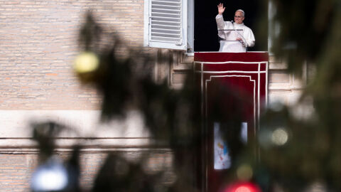 Папа Лъв XIV: Нека всички се молим заедно за мир