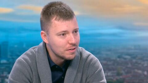 Вейпове, райски газ и пиратки: Опасностите за децата по празниците