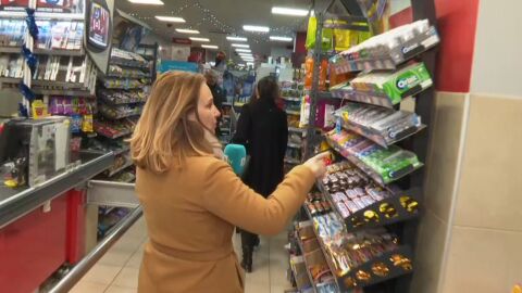 Проверка на еврото и цените: Акция на данъчните срещу необосновано поскъпване в магазините