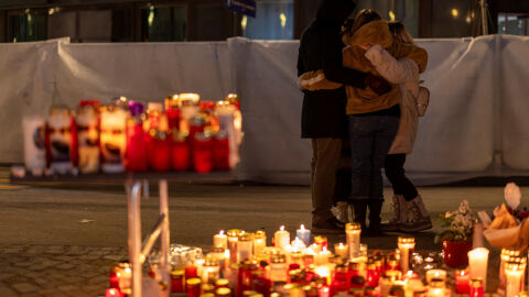 Идентифицираха всички 40 загинали при пожара в бар в Кран Монтана, половината са непълнолетни