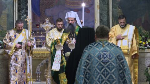 Отслужиха патриаршеска Света литургия в „Свети Александър Невски“ в София