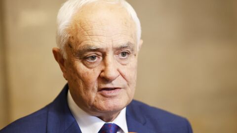 Атанас Запрянов: Модернизацията на армията трябва да спре