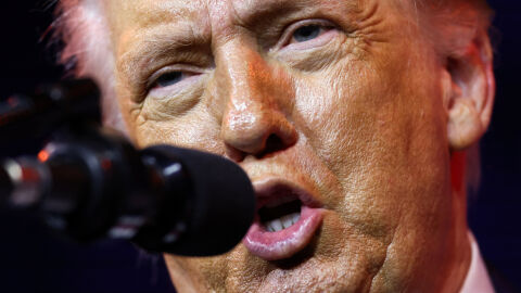 Тръмп: Подкрепям нови санкции срещу Русия заради войната в Украйна