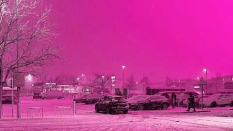 Ослепително розово небе се разпростря над Бирмингам (ВИДЕО, СНИМКИ)