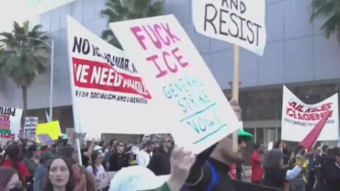  Хиляди американци отново излязоха на протест