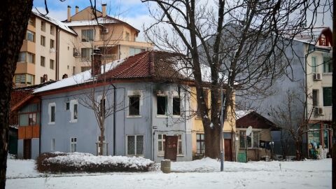 Снимка: Мъж и жена загинаха при пожар в къща в Габрово 