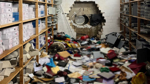 "Ще решим това": 230 следователи издирват обирджиите на 3250 сейфа на клиенти в спестовна банка (СНИМКИ)