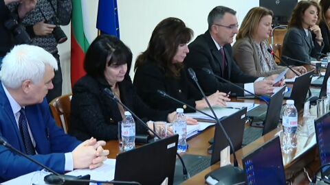 Комисия във Висшия съдебен съвет изслушва седем кандидати за европейски прокурор