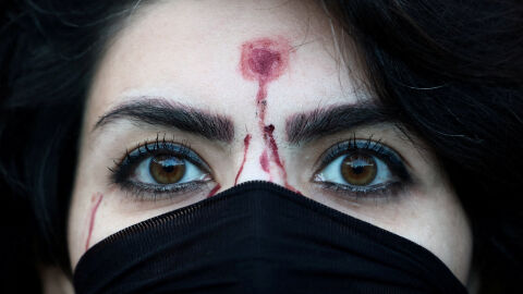 Реза Пахлави: Не ни предавайте, като преговаряте или умиротворявате режим, който вече 47 г. брутално потиска