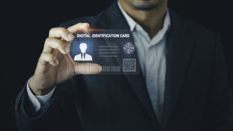 Великобритания отхвърли плановете за задължителни дигитални лични карти