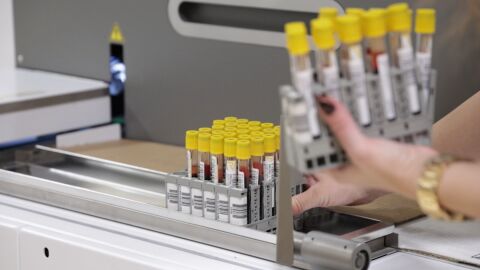 Грижа на пауза: Защо изграждане на център за деца с диабет към педиатрията се отлага?