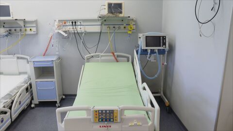 „Хиляди проверки, един акт“: Смъртоносна бактерия превзема болниците, системата не отчита проблем