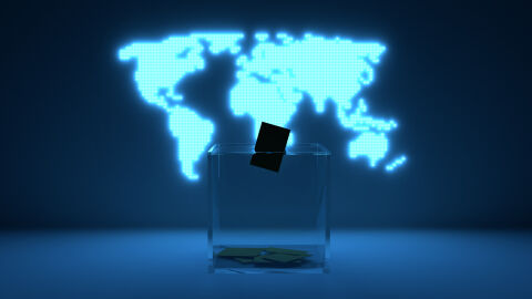 От президент до кандидат за премиер - държавните глави, подали оставка, за да оглавят правителства