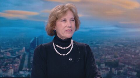 „Сложихме каруцата пред коня“: Поптодорова открива вътрешнополитически причини в участието ни в „Борда за мир“