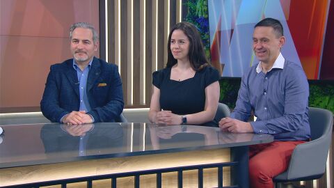 Анализ на експерти: Как Румен Радев разбърква политическите карти?