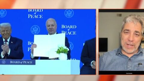 Проф. Караджов: Подписът ни върху хартата на Тръмп беше, за да се подмажем. Ако са си правили сметка за „Магнитски“ - Америка няма причина