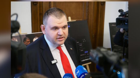 Делян Пеевски: Отлагането на ратификацията на членството в Съвета за мир е лош сигнал към международните ни партньори