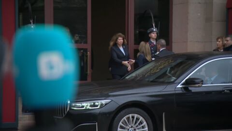 Снимка: Илияна Йотова се среща с председателя на Народното събрание Рая Назарян