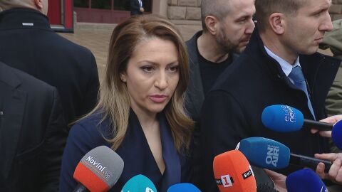 Рая Назарян след срещата с Илияна Йотова: Изборите няма как да са на 29 март