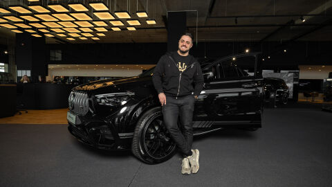 Mercedes-Benz и Карлос Насар поемат заедно към победите