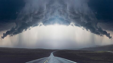 Валежите продължават, а температурите ще са до 15° в сряда – 22 април