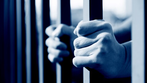 Британската полиция задържа освободен по погрешка затворник