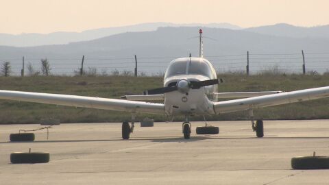Самолет е катастрофирал в Северна Сърбия, единият пилот умира на място 